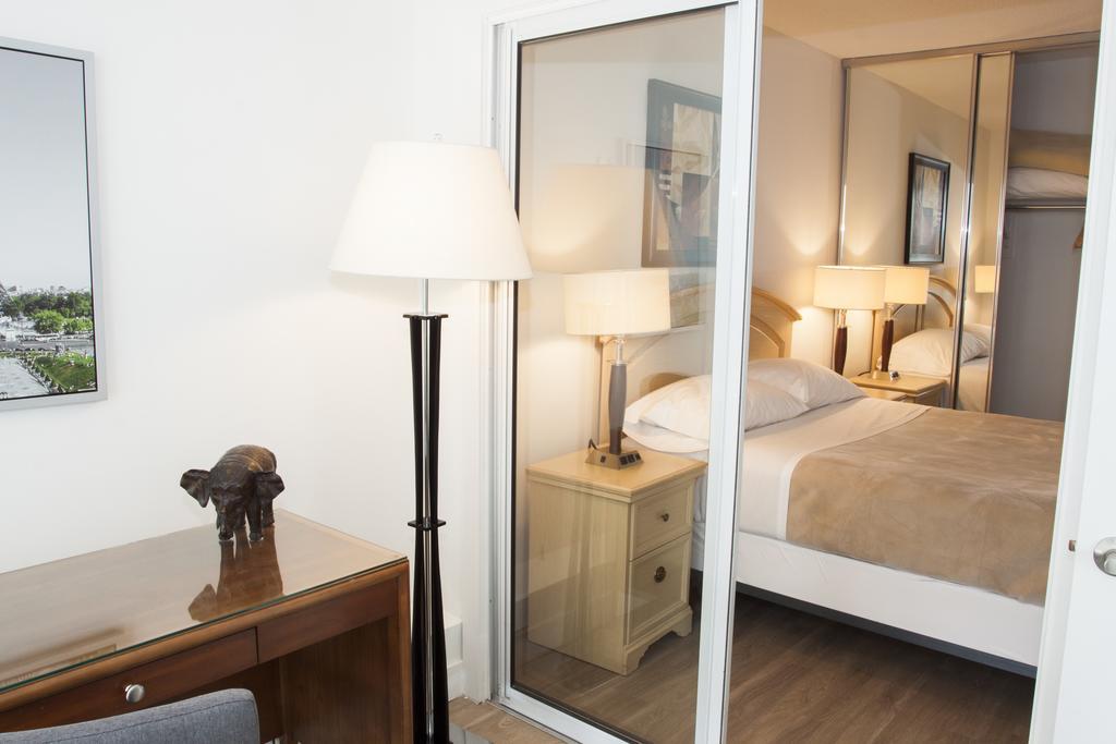 Aparthotel Glen Grove At Maple Leaf à Toronto Extérieur photo